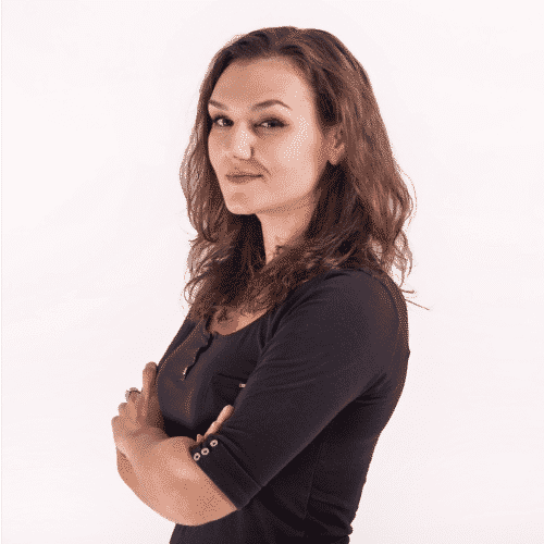 Cristina Jojatu - Co-founder & Head of content at Milk & Cookies Studio (TEAM)